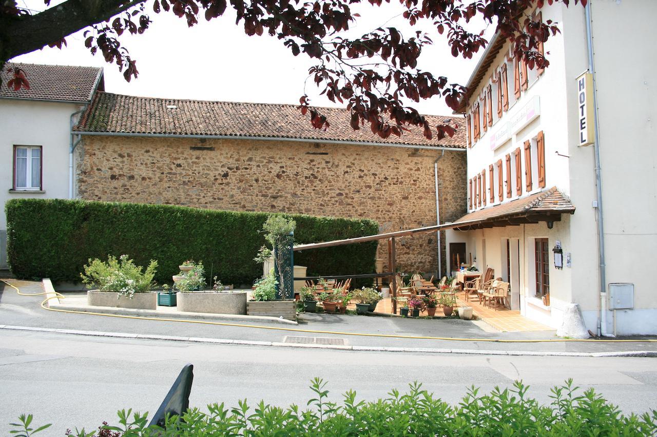 圣马丁奥贝格酒店 Saint-Martin-Terressus 外观 照片